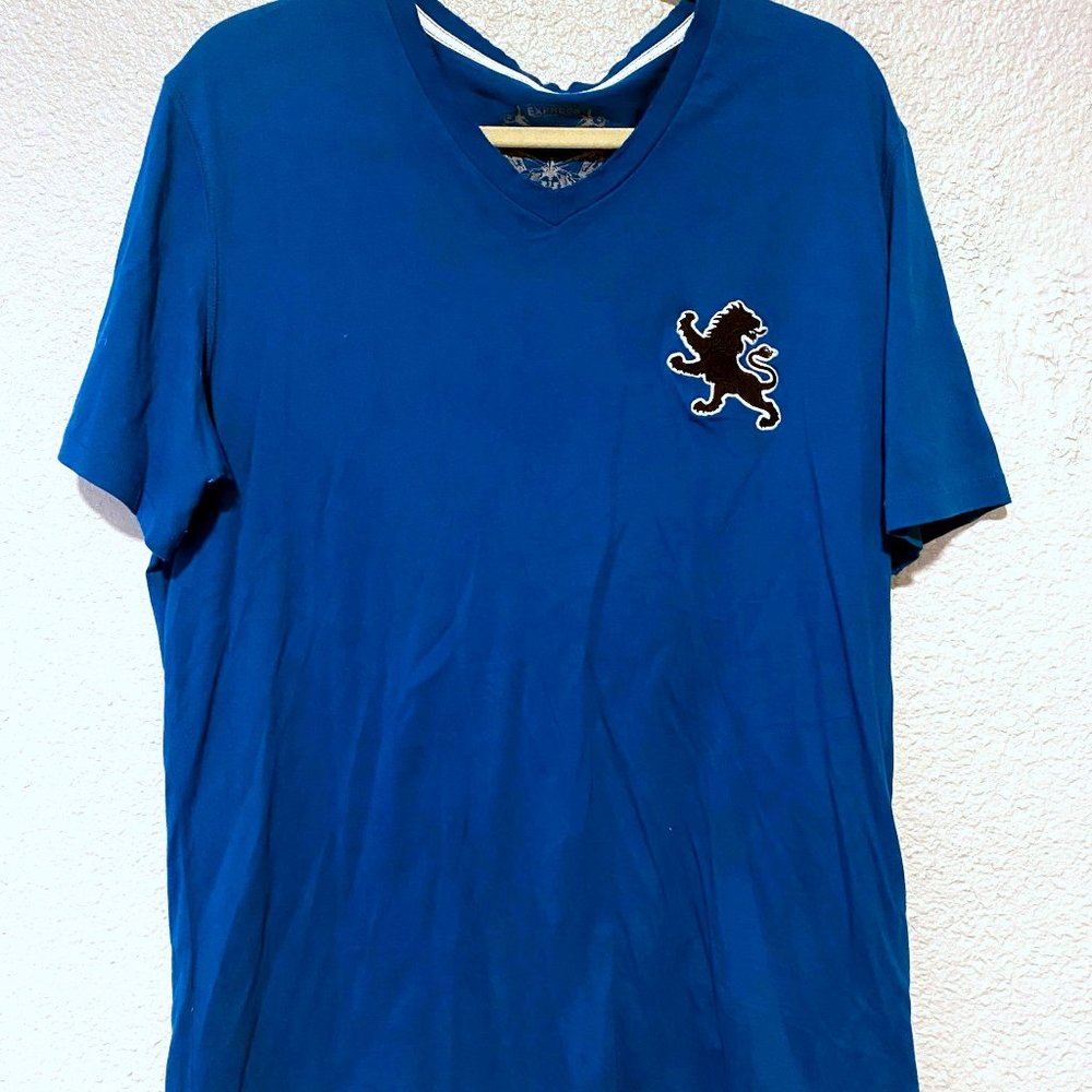 EXPRESS Mens Graphic Short Sleeve Embroidered Lion LOGO T Shirt Blue Size XL